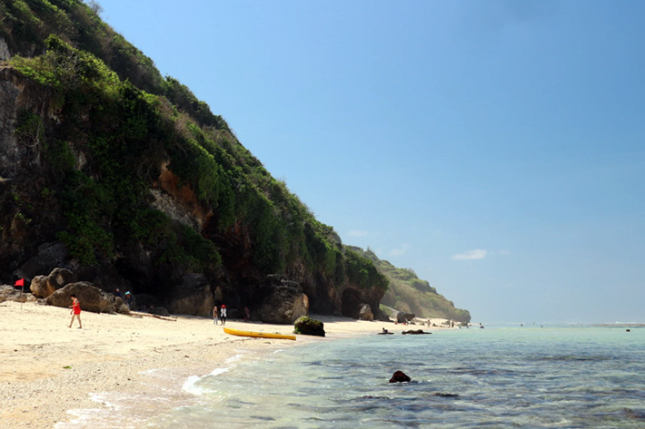 пляж Пандава Бич на Бали