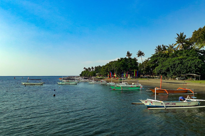 Пляж Ловина на Бали - отзывы