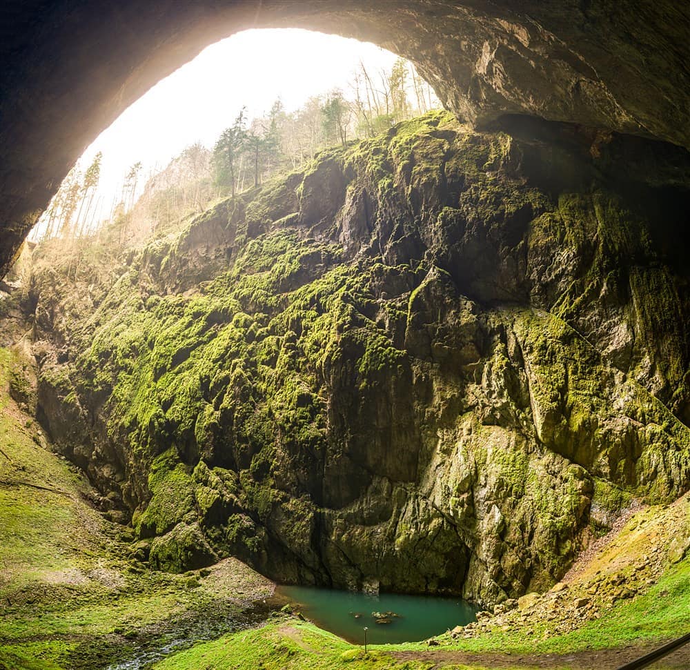 Экскурсия в пещеры Моравский Крас в Чехии