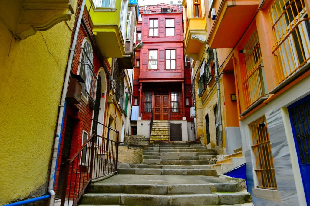 Джихангир: Космополитический и богемный район для проживания в Стамбуле